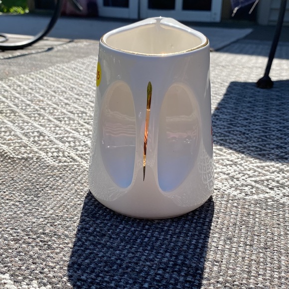 ✨ Vintage Beefeater Gin Pitcher ✨ - Picture 2 of 5